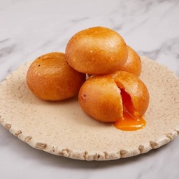 ซาลาเปาไข่เค็มลาวาทอด