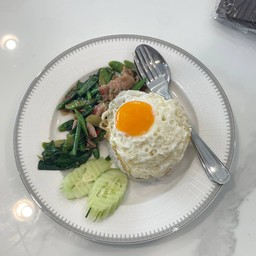 เพลินคาเฟ่ -