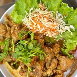 ไก่ใต้น้ำ 1 ตัว