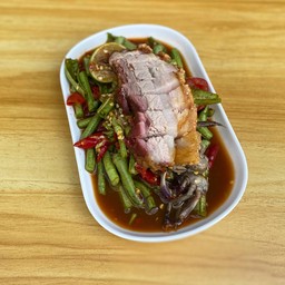 ตำถั่วหมูกรอบ