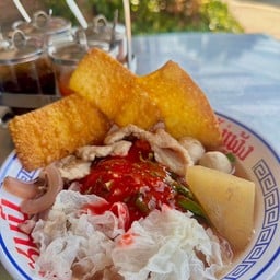 ก๋วยเตี๋ยวลูกชิ้นแชมป์ นายฮั้งเพ้ง (ก๋วยเตี๋ยวลูกชิ้นเนื้อแท้)