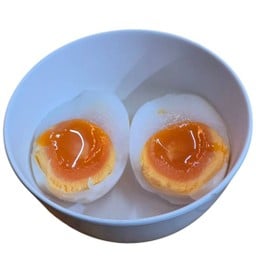 ไข่ยางมะตูม