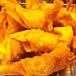 เกี๊ยวห่อไข่นกกะทา