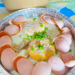 ไข่กระทะ ไส้กรอกล้วน