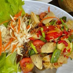 ยำหมูยอ