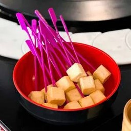 เต้าหู้ปลาลูกเต๋า