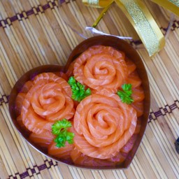 แซลมอน มินิฮาร์ท ( 300 กรัม )