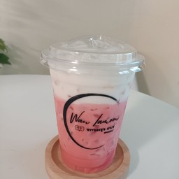 สตรอเบอร์รี่นมสด