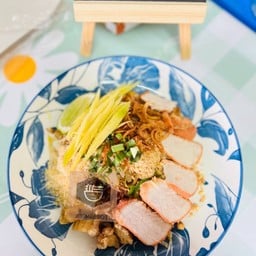 ร้านก๋วยเตี๋ยวไทยโบราณ 40 บาท ร้านก๋วยเตี๋ยวไทยโบราณ สูตรแม่สอด
