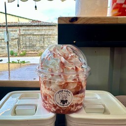 วีปครีมสตอเบอรี่