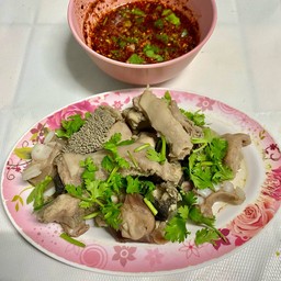 ต้มแห้งเครื่องในวัว