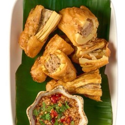 หน่อไม้ทอด ไส้หมูสับ