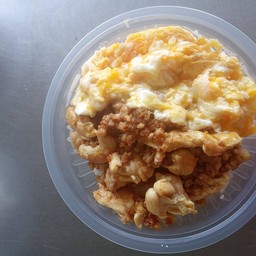 ข้าวไข่ข้น+หมูกระเทียม