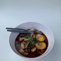 อาม่าขาหมู - แคราย กระทุ่มแบน