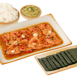 แซลมอนดองซีอิ๊ว (ข้าวญี่ปุ่น,สาหร่าย,ซีฟู้ด)