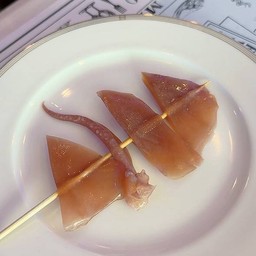 ปลาหมึกกรอบ