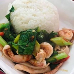 ผัดคะน้าทะเล