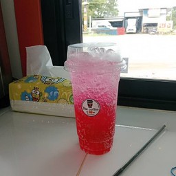 แดงมะนาวโซดา