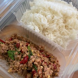 ข้าวกะเพราหมูสับ