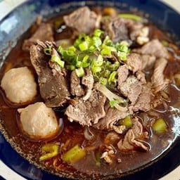 ก๋วยเตี๋ยวเรือเลอรสฎ์ (สาขาปั๊มบางจากพรีเมี่ยมออยล์)