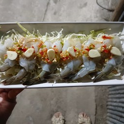 กุ้งแช่น้ำปลา