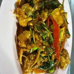 ไก่บ้านผัดเผ็ด