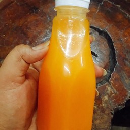 น้ำส้มคั้นสด100%