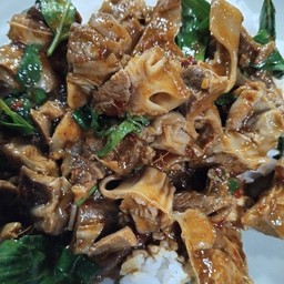 พริกแกงหมูตุ๋น (พิเศษ)