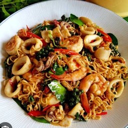 อาหารหลักไวไวผัดขี้เมาทะเล80