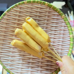 ฮอทดอกหนังกรอบชีส