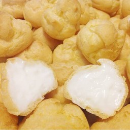 เอแคลร์นมสด