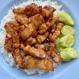 ป้าต้อย ผัดไท สุกี้ อาหารตามสั่ง
