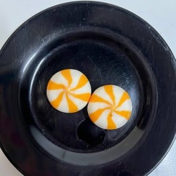 เต้าหู้ไข่กุ้ง2ชิ้น