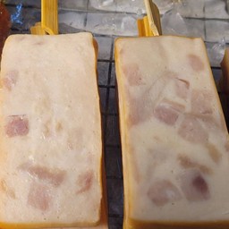 สเต๊กไม้ (ยำ)