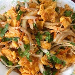 ลาบไข่เจียว+ข้าว