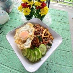 อาหารตามสั่ง ครัวเจ๊ทิพย์