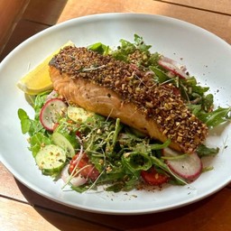 Pistachio Crusted Salmon Salad