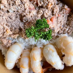 ข้าวหน้ากุ้งแกะ