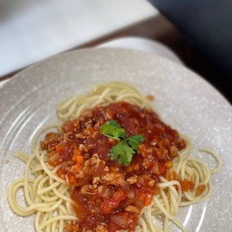 สปาเก็ตตี้ซอสมะเขือเทศ