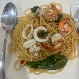 สปาเก็ตตี้ขี้เมาทะเล