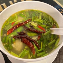 ต้มยำไก่บ้าน