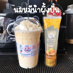 นมหมีน้ำผึ้งปั่น
