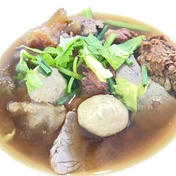 เกาเนื้อตุ๋น