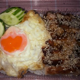 หมูย่างเทอริยากิ+ไข่ดาว