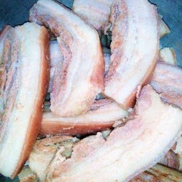 หมูชิ้นต้มไหว้