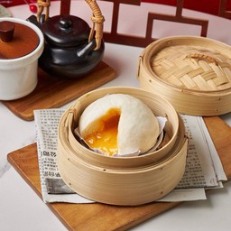 ซาลาเปาไส้ลาวาไข่เค็ม 1 ลูก