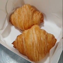 Double mini plain croissant ดับเบิ้ลมินิเพลนครัวซองต์
