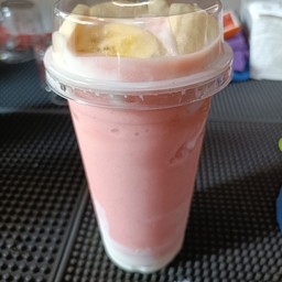 สตรอเบอร์รี่กล้วย