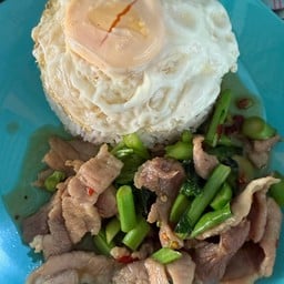 พิม อาหารตามสั่ง -