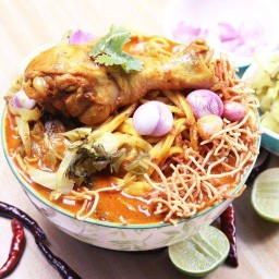 Coffery แม่นง น้ำเงี้ยว ข้าวซอย คอฟเฟอรี่ แม่นง น้ำเงี้ยว ข้าวซอย